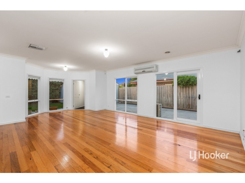 24 Neptune Drive, Point Cook VIC 3030