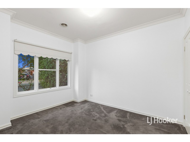 24 Neptune Drive, Point Cook VIC 3030