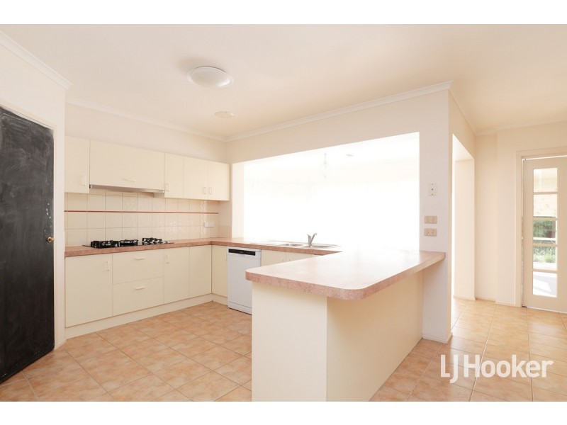 6 Fleming Avenue, Seabrook VIC 3028