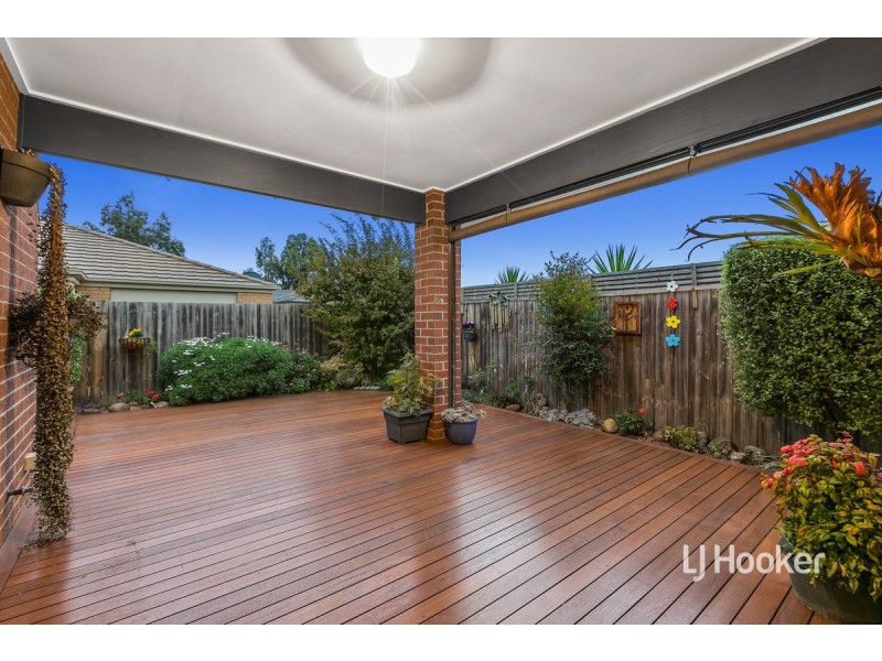 5 Millpond Drive, Point Cook VIC 3030