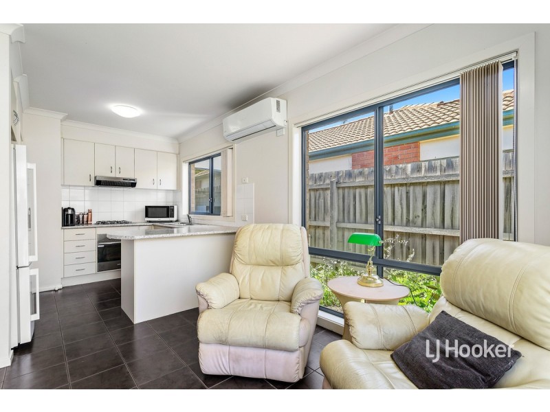 23/15A Hooker Road, Werribee VIC 3030