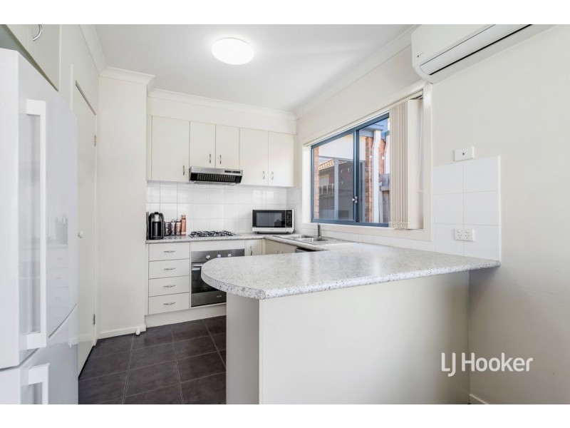 23/15A Hooker Road, Werribee VIC 3030
