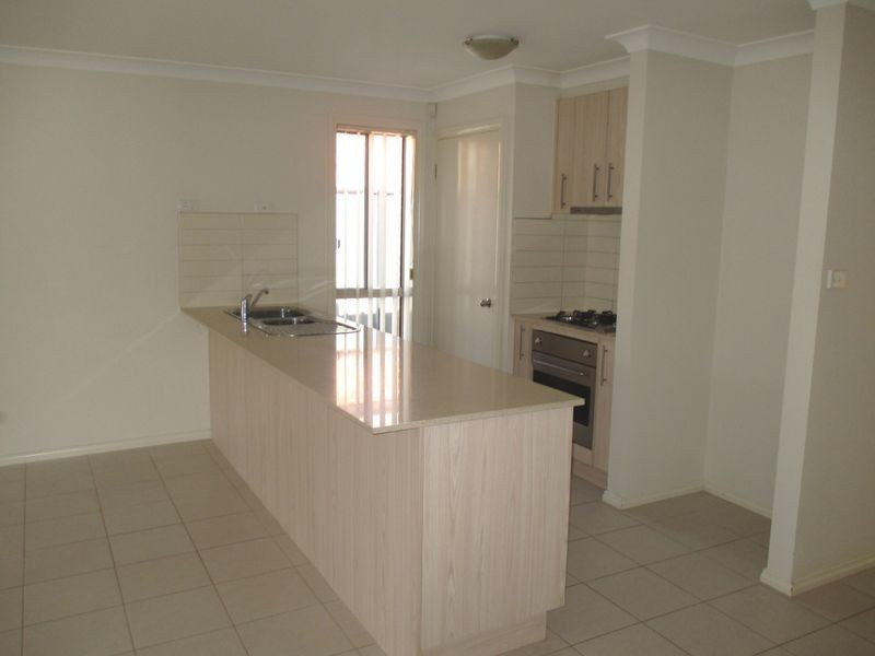 39 Dargy Amble, Point Cook VIC 3030