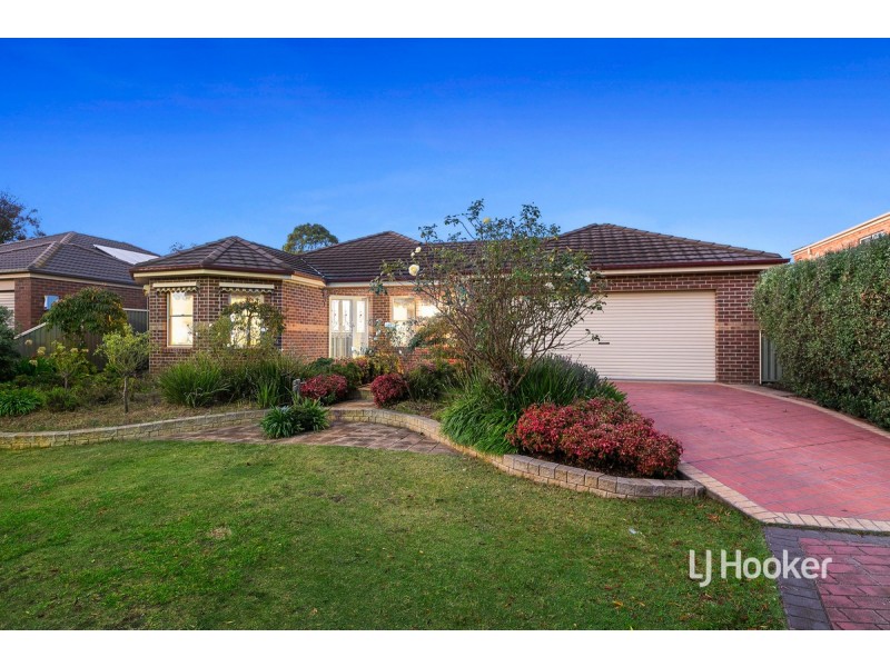 3 Mickleton Grove, Point Cook VIC 3030