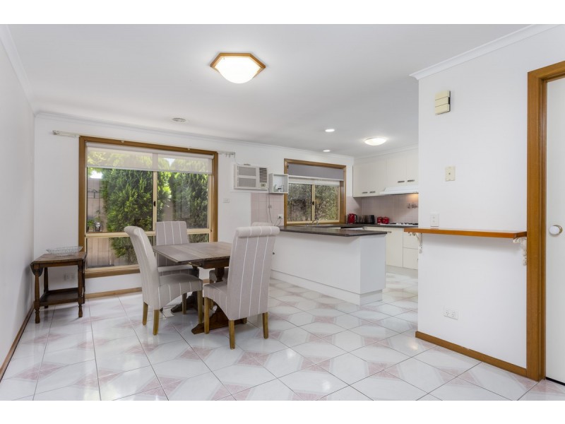 19 Whitehead Court, Altona Meadows VIC 3028