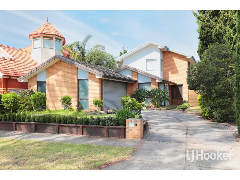 43 William Mcpherson Crescent, Seabrook VIC 3028