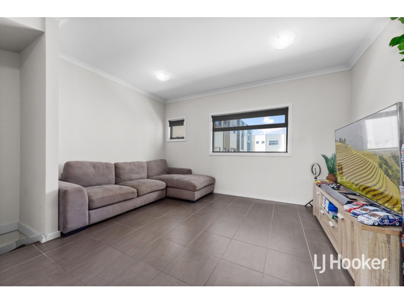 33 Matilda Avenue, Wollert VIC 3750