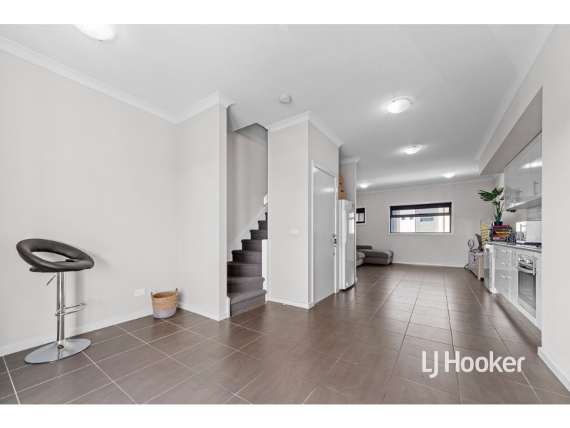 33 Matilda Avenue, Wollert VIC 3750