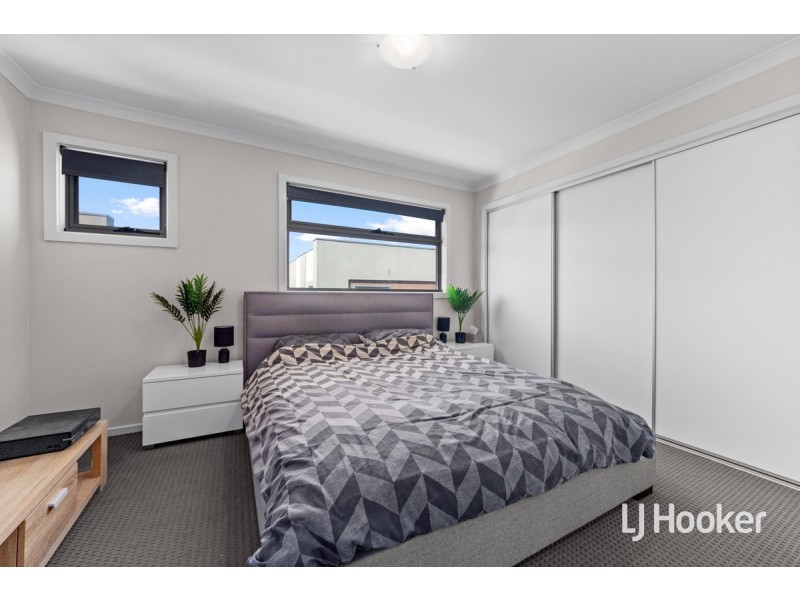 33 Matilda Avenue, Wollert VIC 3750