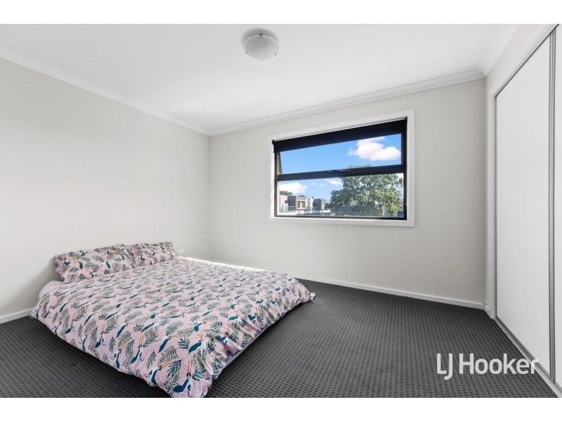 33 Matilda Avenue, Wollert VIC 3750