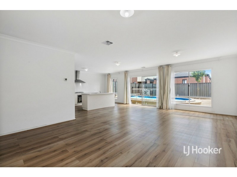 22 Marwood Avenue, Truganina VIC 3029