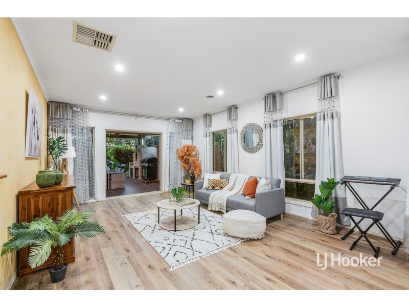 36 Santander Crescent, Point Cook VIC 3030