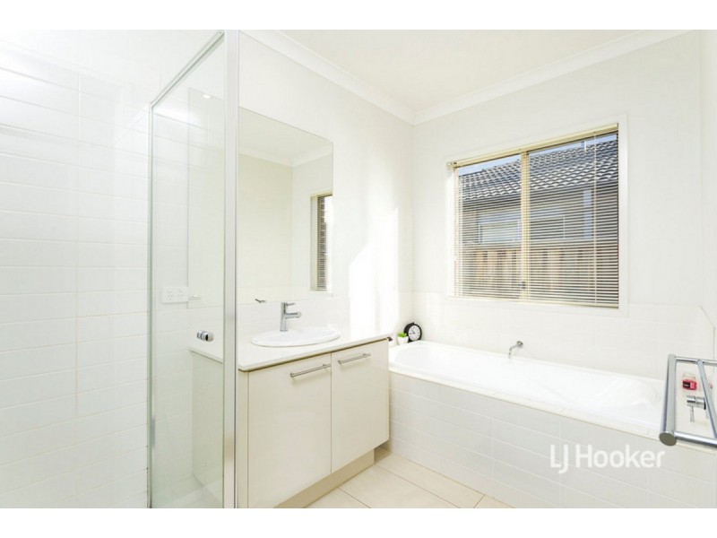 89 Tristania Drive, Point Cook VIC 3030