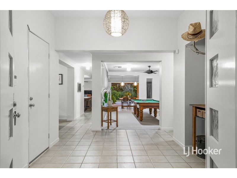 2 Gilmore Grove, Point Cook VIC 3030