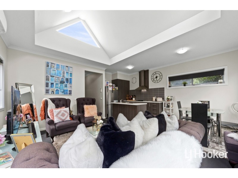 16 Alphie Way, Doreen VIC 3754