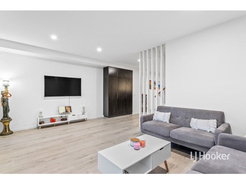 136 Malibu Boulevard, Point Cook VIC 3030