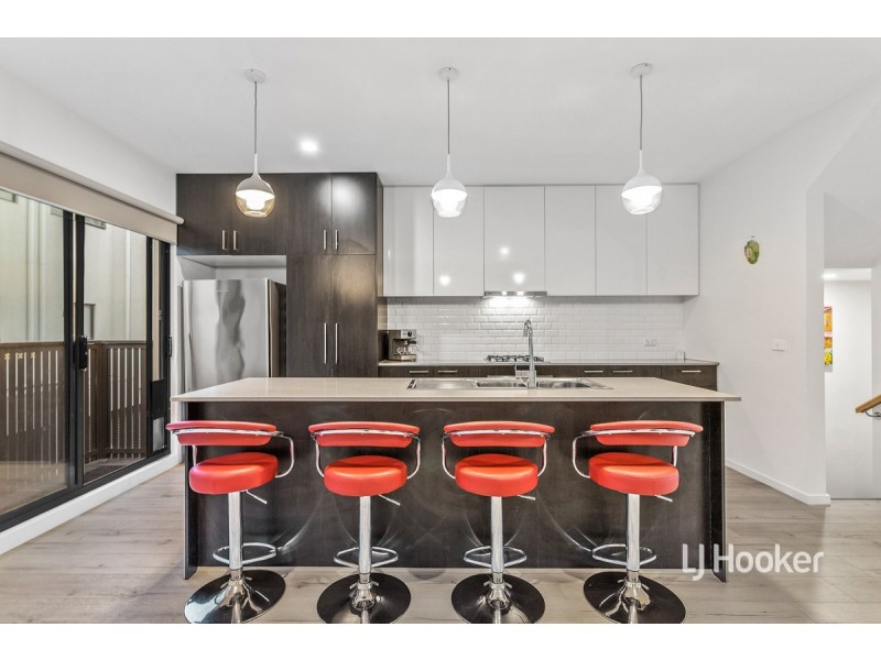 136 Malibu Boulevard, Point Cook VIC 3030