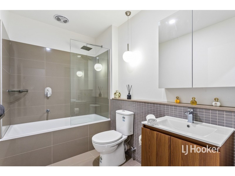 136 Malibu Boulevard, Point Cook VIC 3030