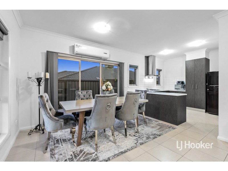7 Vali Road, Craigieburn VIC 3064
