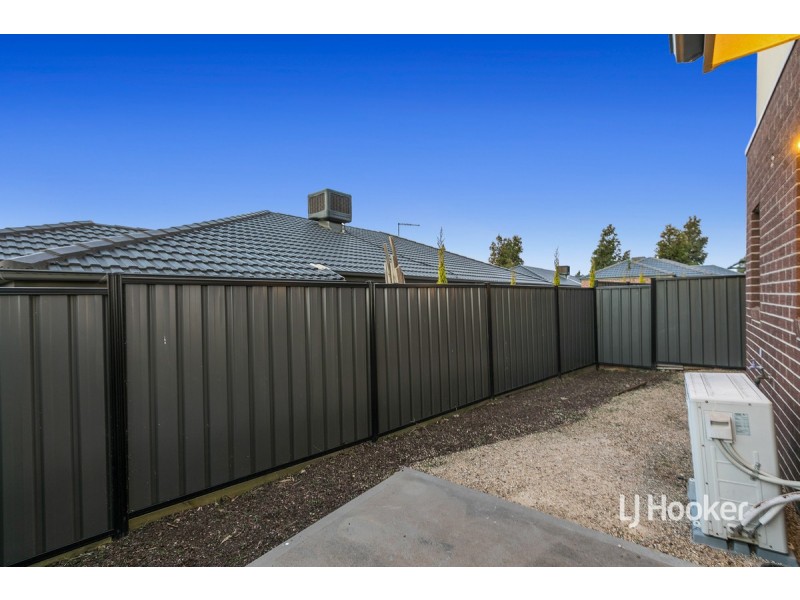 7 Vali Road, Craigieburn VIC 3064