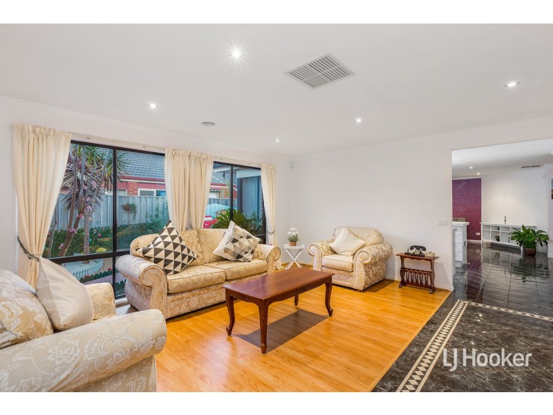 2 Elidon Crescent, Point Cook VIC 3030