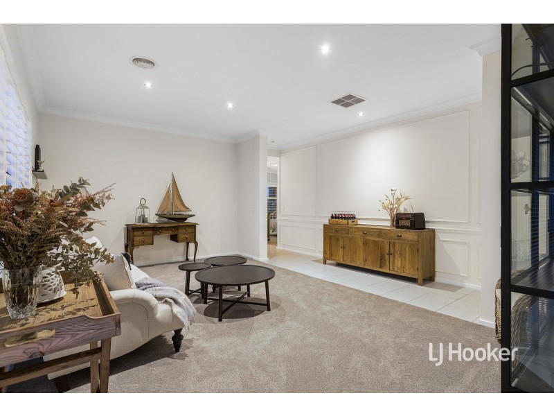 76 Lennon Boulevard, Point Cook VIC 3030