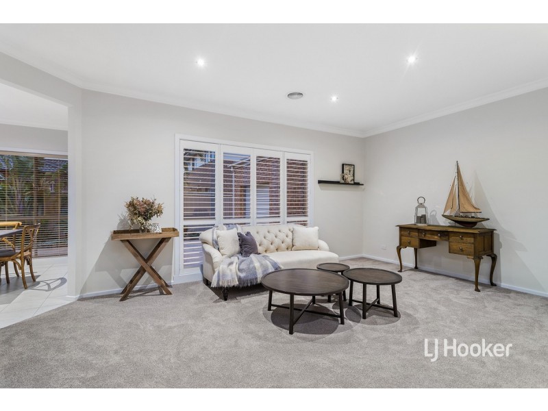 76 Lennon Boulevard, Point Cook VIC 3030