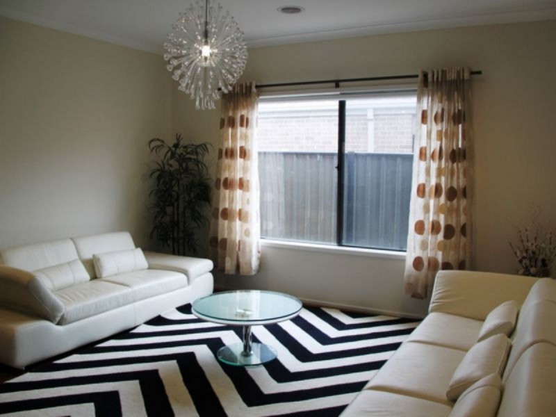 2 Mowbray Drive, Point Cook VIC 3030