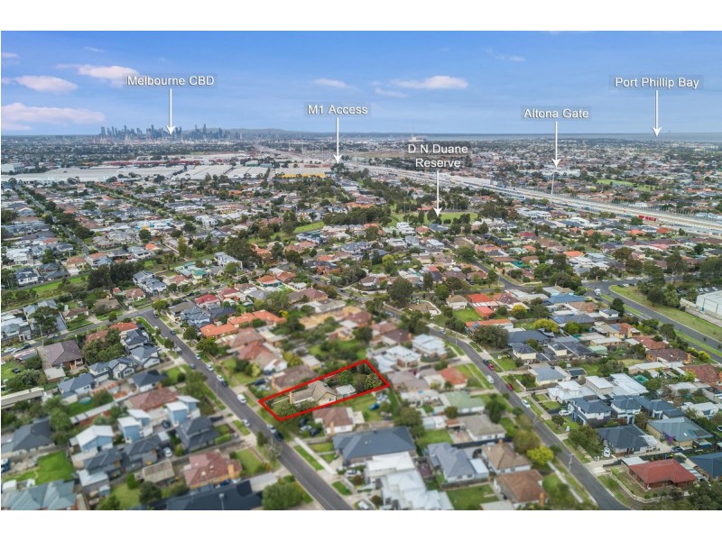 11 Viola Avenue, Brooklyn VIC 3012