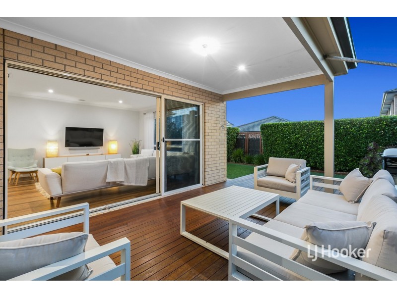 11 Jansar Street, Point Cook VIC 3030