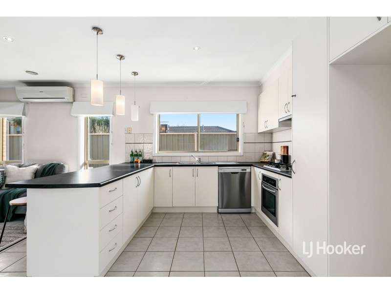 47 Sommersby Road, Point Cook VIC 3030