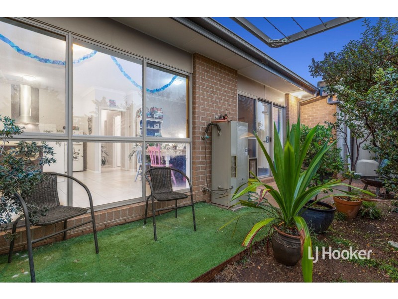 11/42 Mitchells Lane, Sunbury VIC 3429