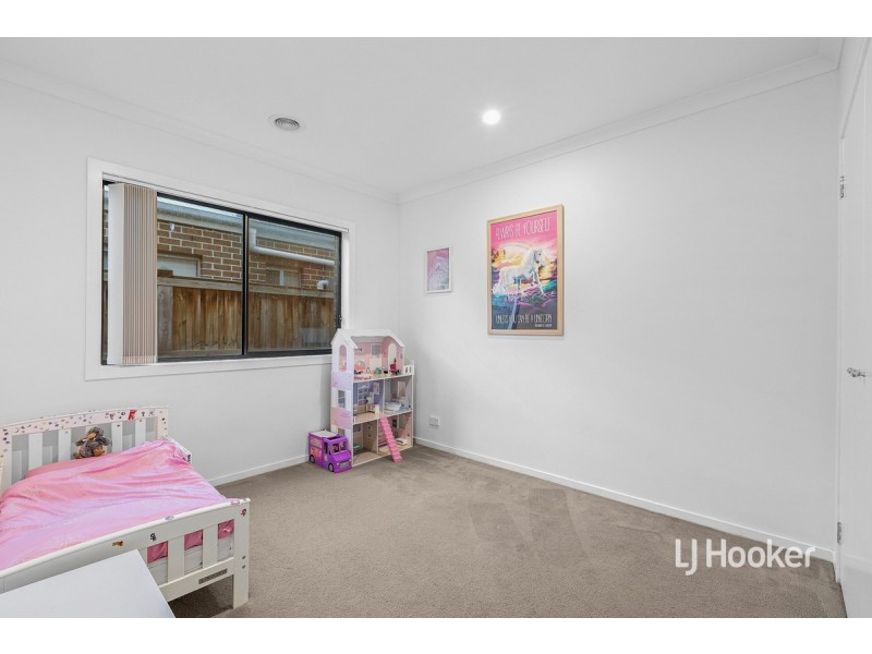 19 Seacoast Street, Point Cook VIC 3030