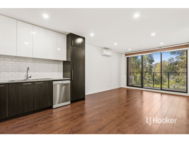 105/18 Tribeca Drive, Point Cook VIC 3030