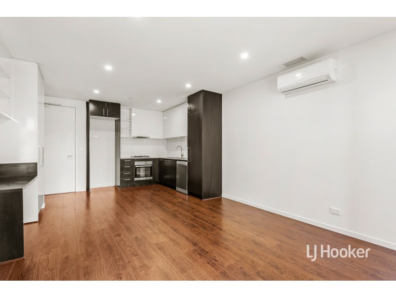 105/18 Tribeca Drive, Point Cook VIC 3030