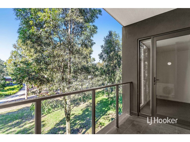 105/18 Tribeca Drive, Point Cook VIC 3030