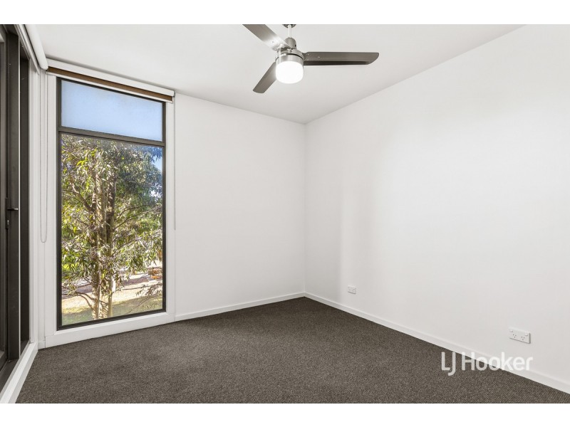 105/18 Tribeca Drive, Point Cook VIC 3030