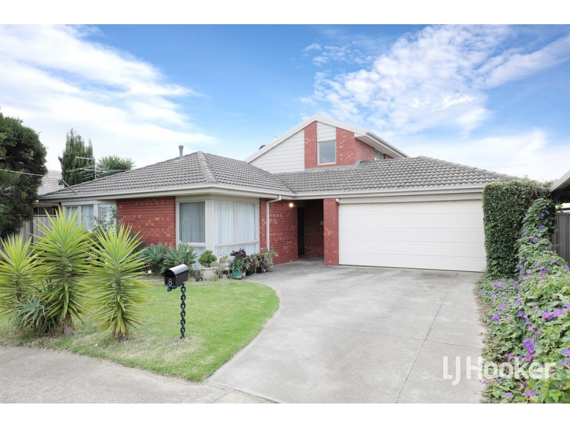 8 Munro Court, Altona Meadows VIC 3028