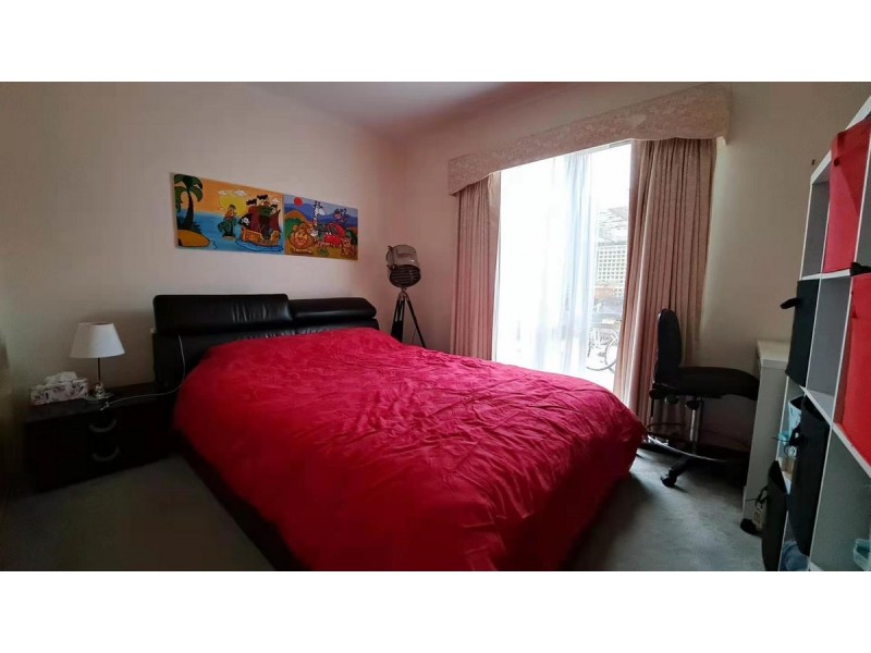 8 Munro Court, Altona Meadows VIC 3028