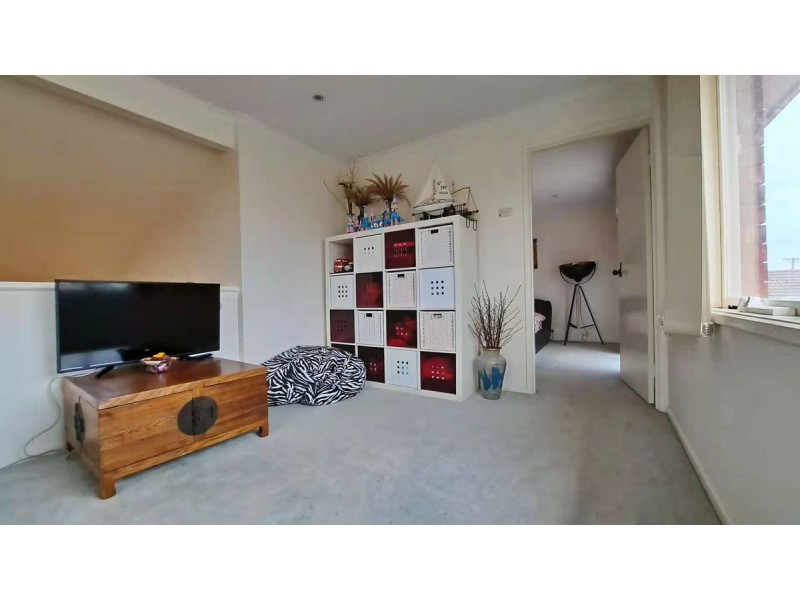 8 Munro Court, Altona Meadows VIC 3028