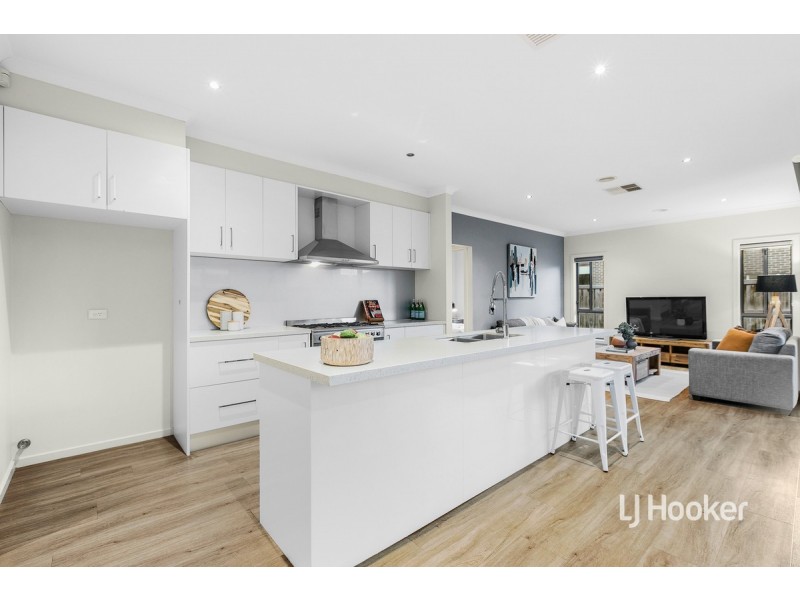 64 Waves Drive, Point Cook VIC 3030