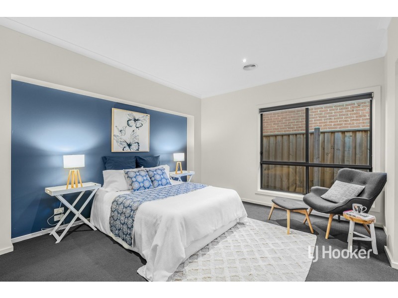 64 Waves Drive, Point Cook VIC 3030