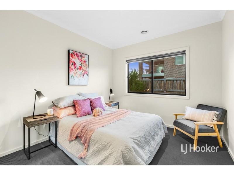 64 Waves Drive, Point Cook VIC 3030