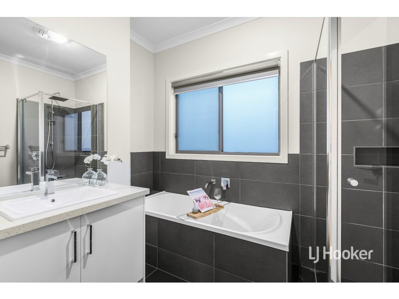 64 Waves Drive, Point Cook VIC 3030