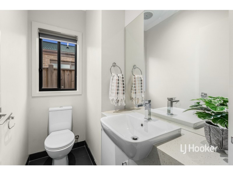 64 Waves Drive, Point Cook VIC 3030