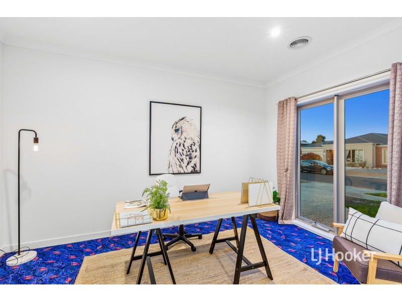 6 Geranium Way, Point Cook VIC 3030