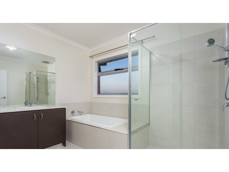 20 Dianella Street, Point Cook VIC 3030