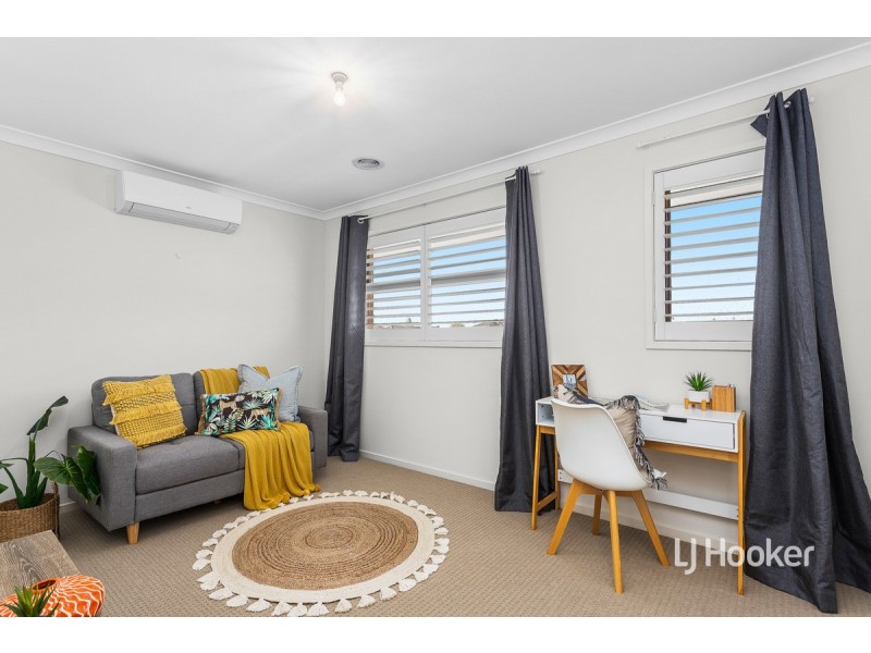24 Solo Street, Point Cook VIC 3030