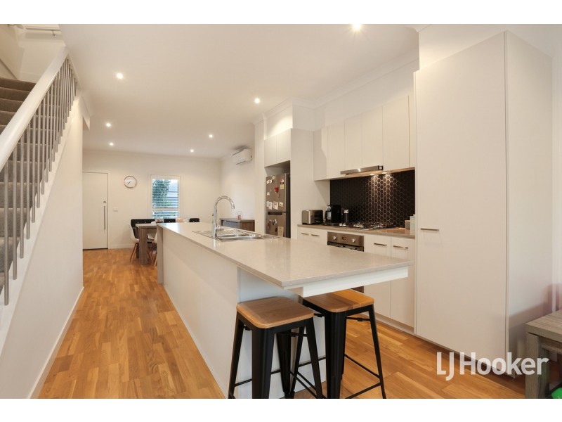 121 Campaspe Way, Point Cook VIC 3030