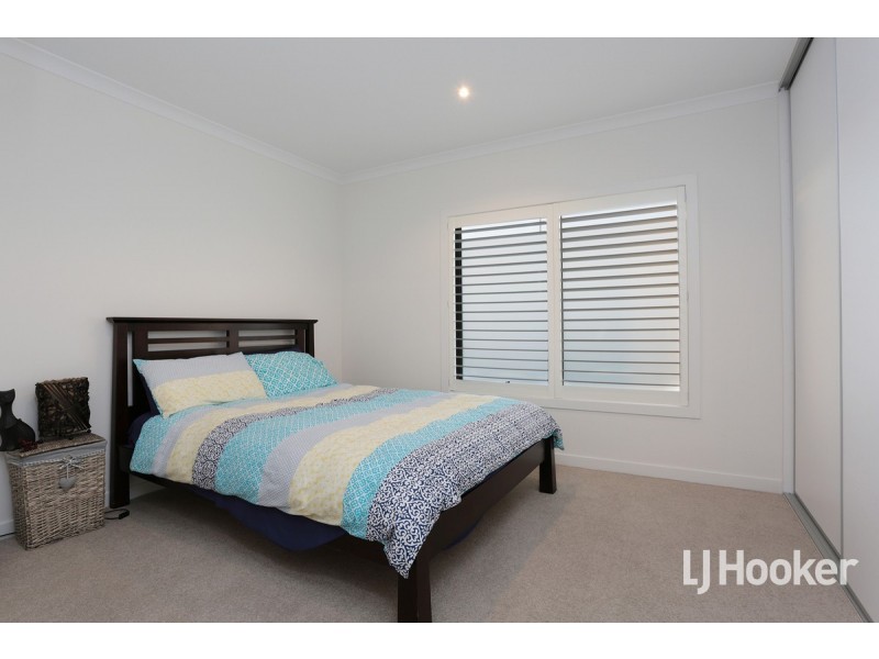 121 Campaspe Way, Point Cook VIC 3030